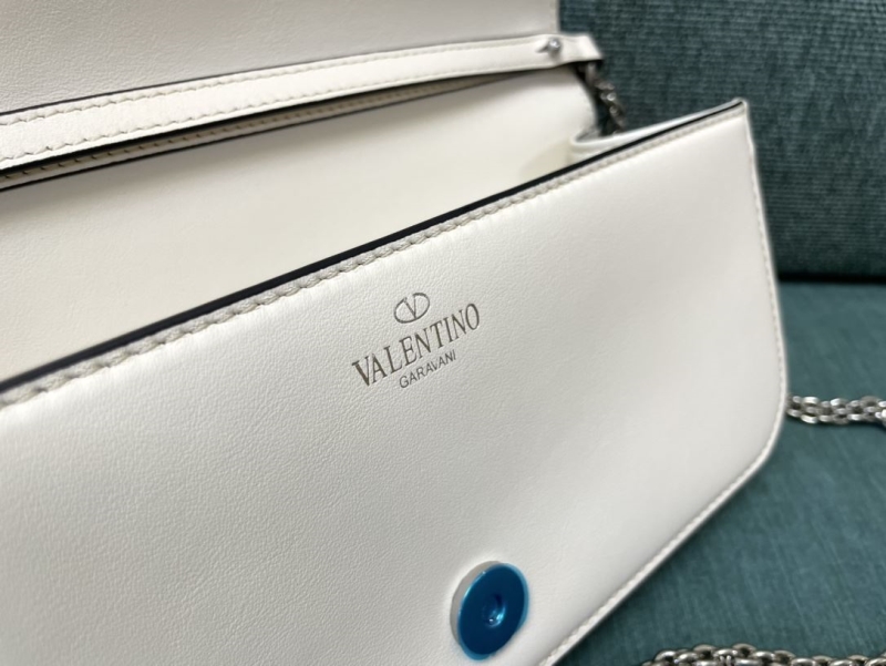 Va1e*ntin0 satchel bag